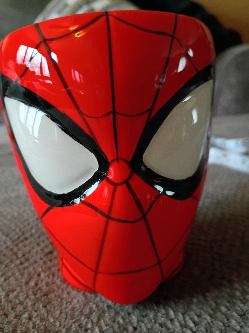 Marvel Spider-Man 3D Sculpted Ceramic Face Mug Red Black Webbing Collectible